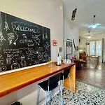 Alloggio in famiglia Casa Siciliana Nel Centro Storico Di 3 10 Ospiti 119m2 *