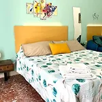 Casa Siciliana Nel Centro Storico Di 3 10 Ospiti 119m2