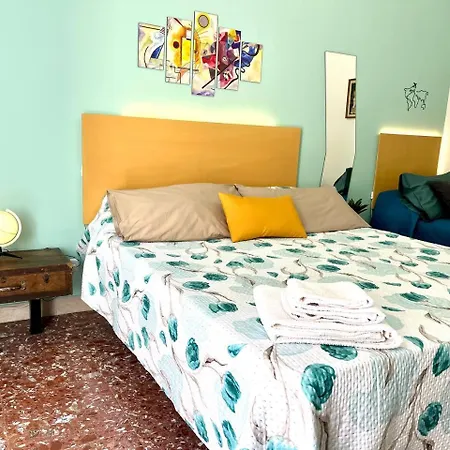 Homestay Station House Cettina Catania
