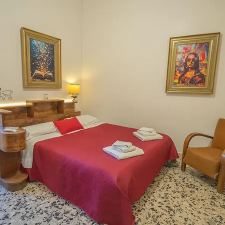 Casa Siciliana Nel Centro Storico Di 3 10 Ospiti 119m2 *